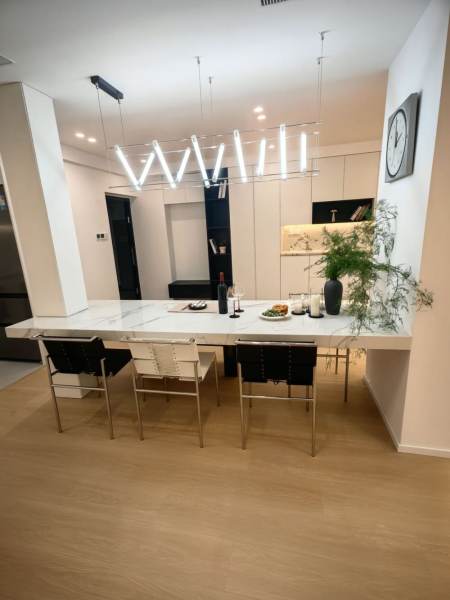 Housing image — Dining Area
