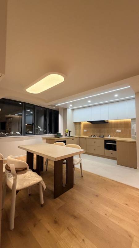 Housing image — Kitchen