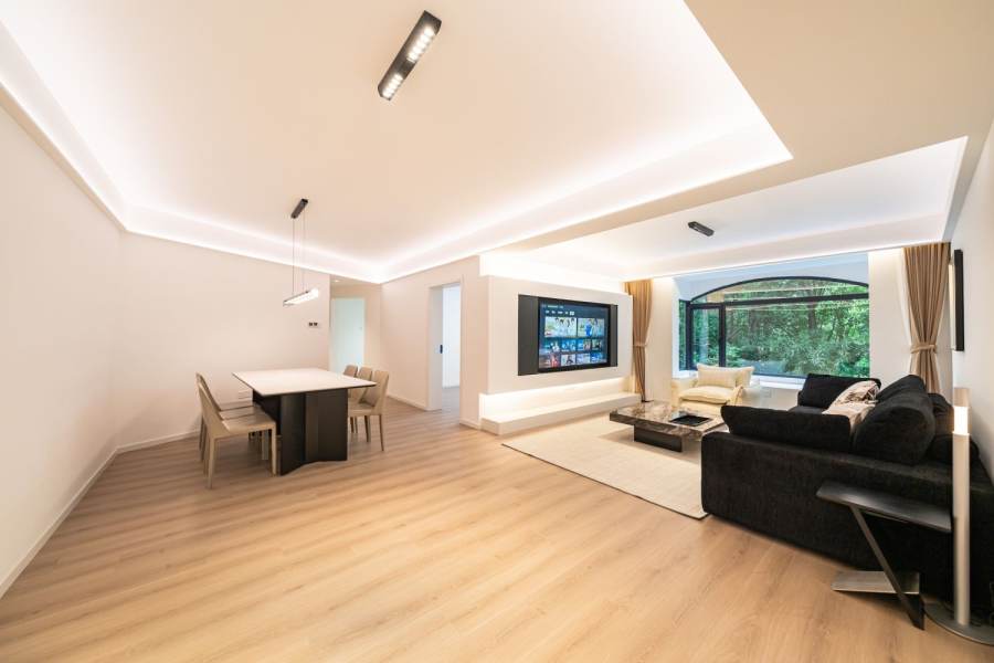 Housing image — Living Room