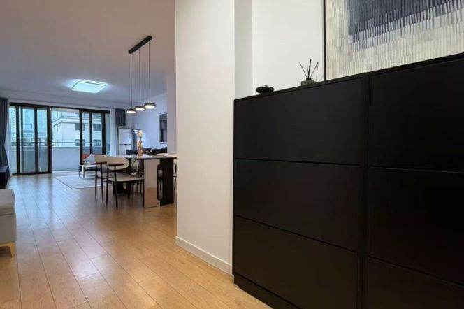 3BR Apartment in Laoximen (L8/L9/L10)