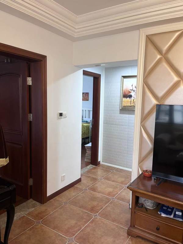 Housing image — Living Room
