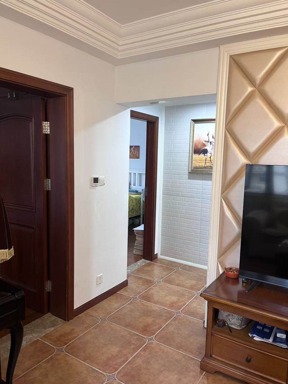 Housing image — Living Room