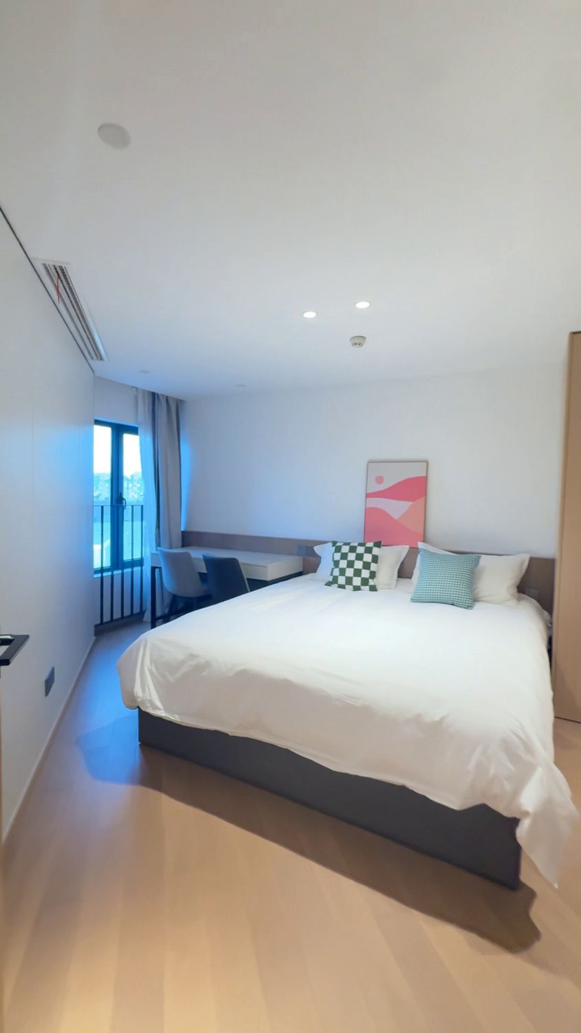 Housing image — Bedroom