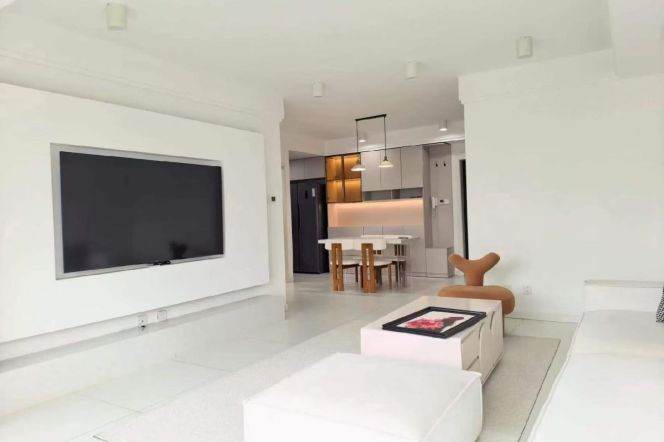 High-Floor 2BR Apartment at Brilliant City (L3/L4)