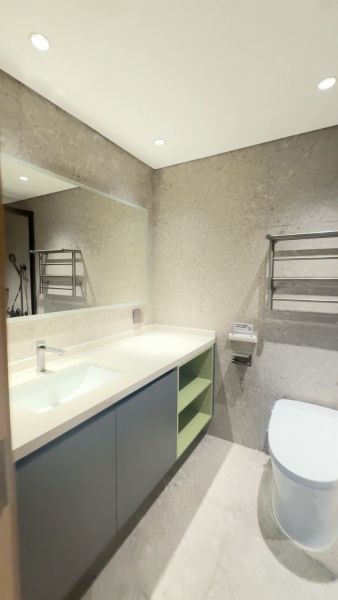 Housing image — Bathroom