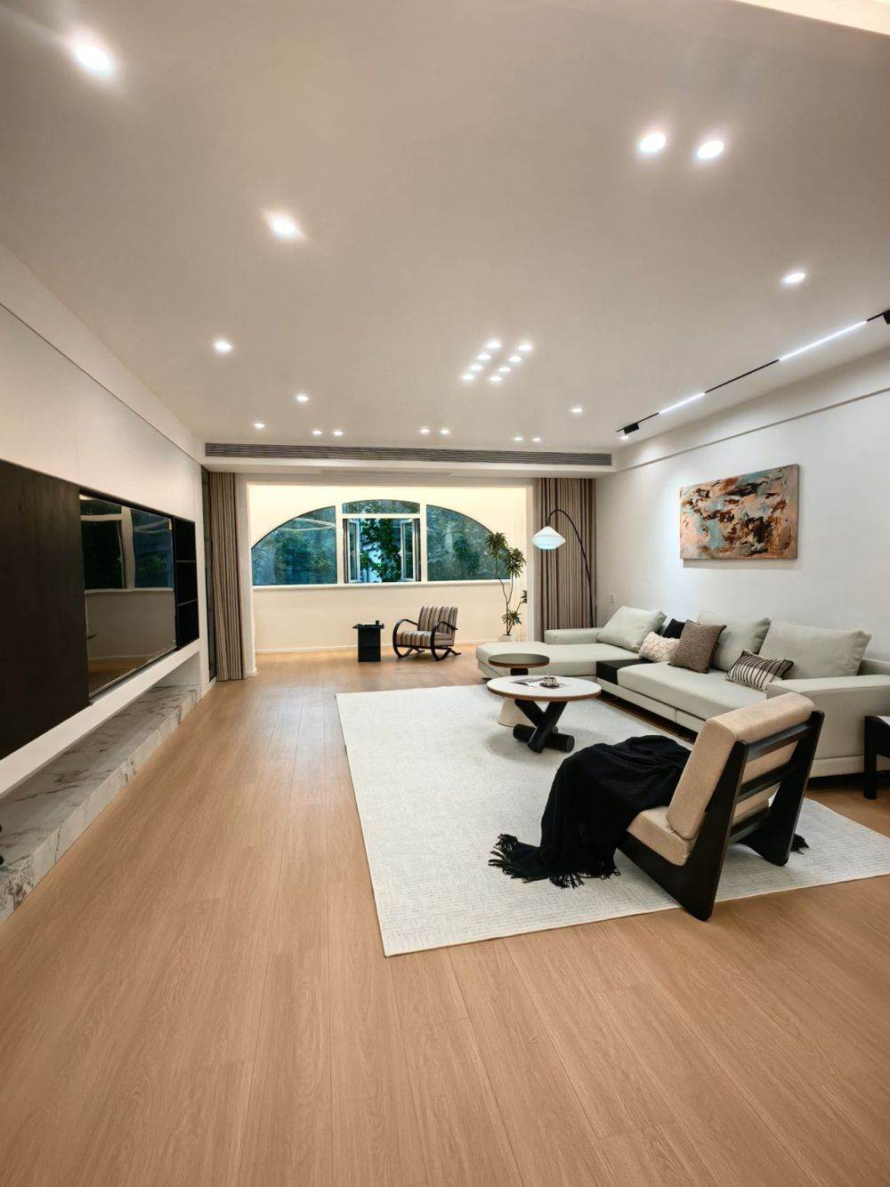 Housing image — Living Room