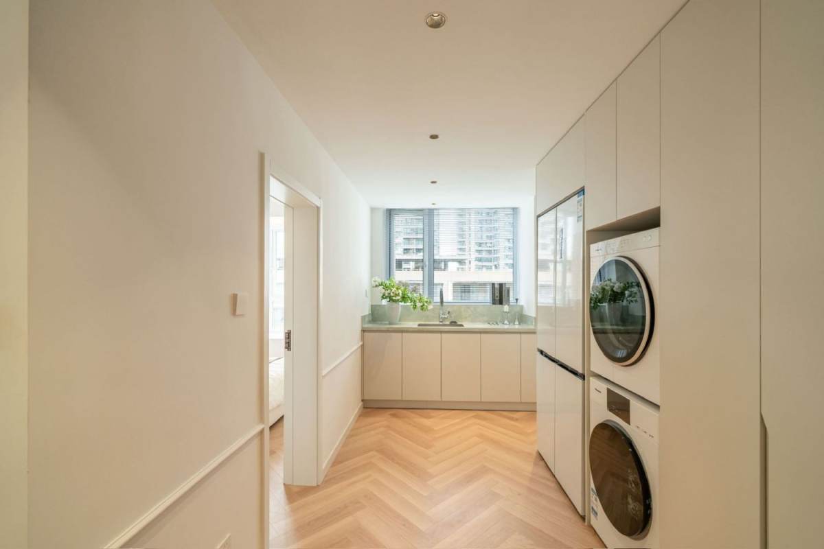 Housing image — Kitchen