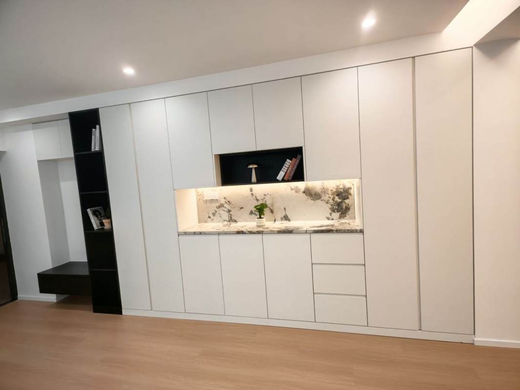 Housing image — Living Room