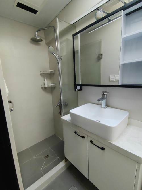 Housing image — Bathroom