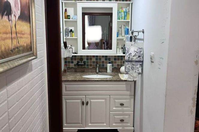 2BR Apartment in Xintiandi (L8/L9)