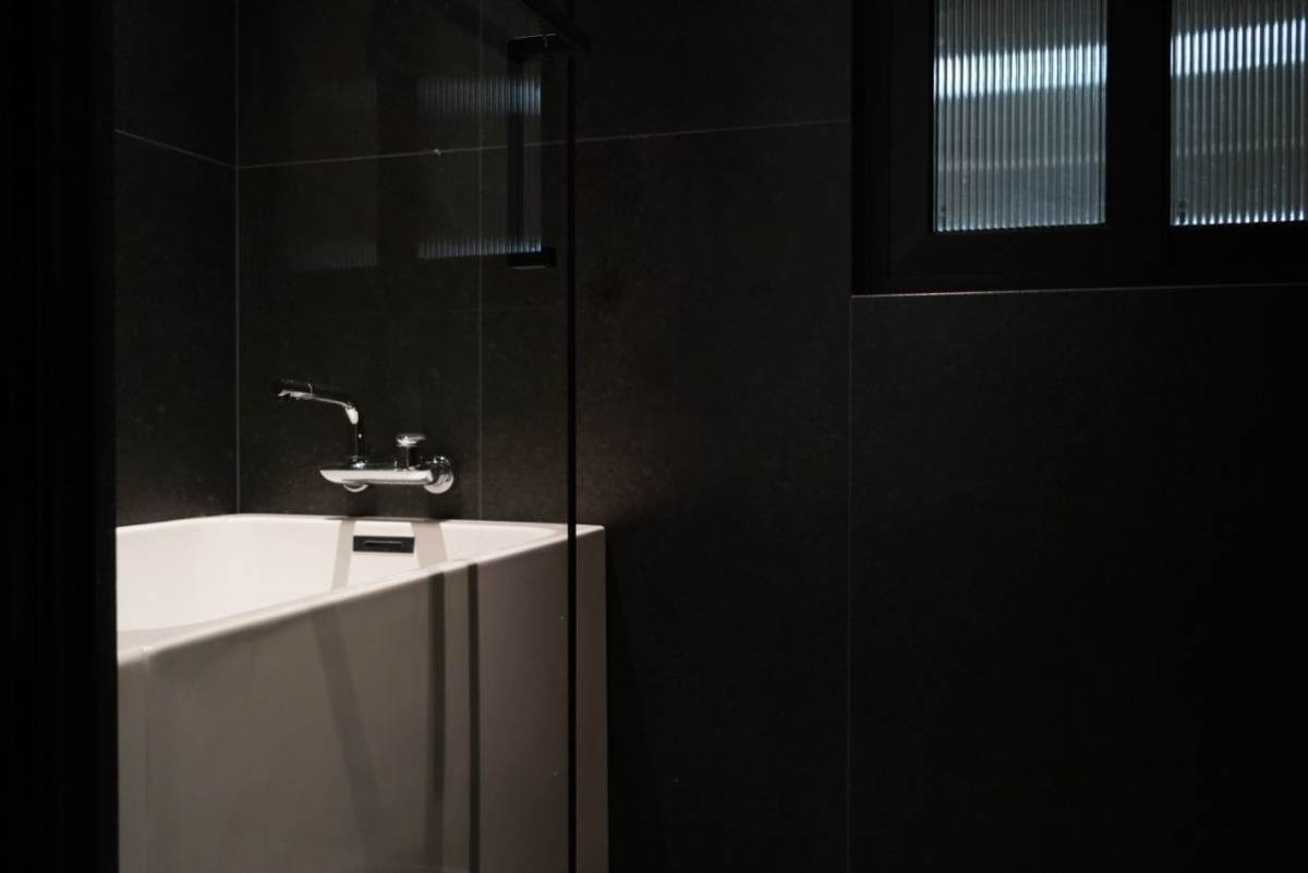 Housing image — Bathroom
