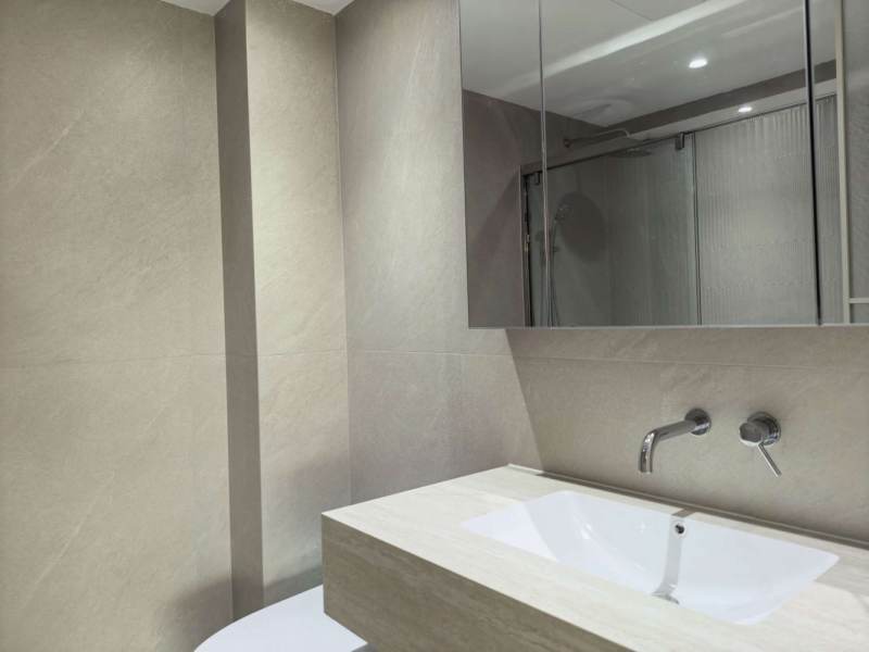 Housing image — Bathroom