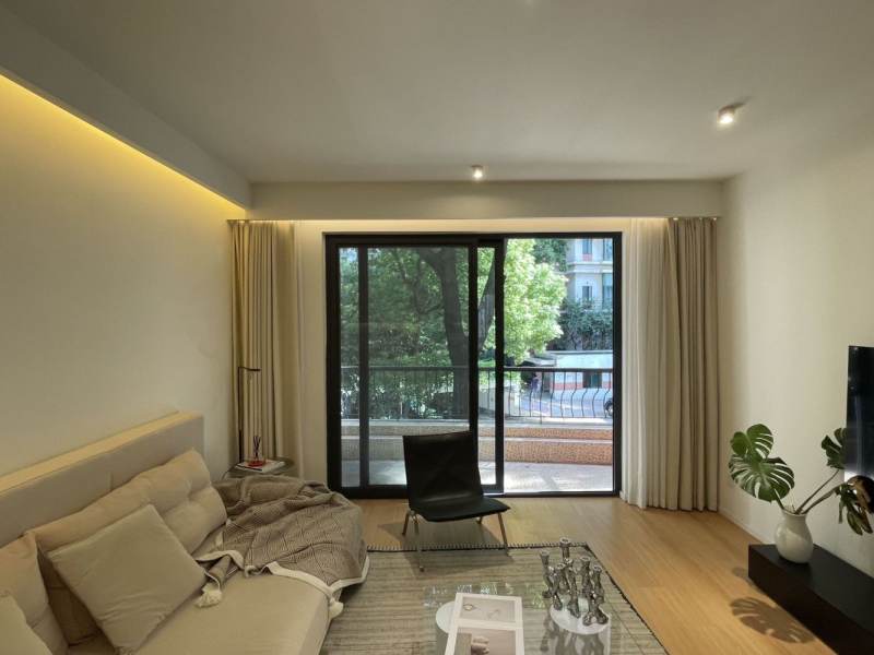 Housing image — Living Room
