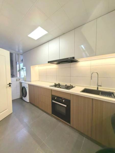 Housing image — Kitchen