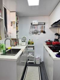 Housing image — Kitchen