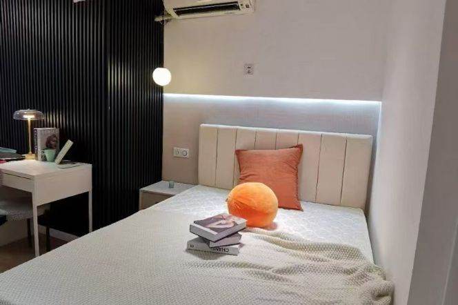 1BR Apartment near Shanghai Swimming Center Metro (L11)
