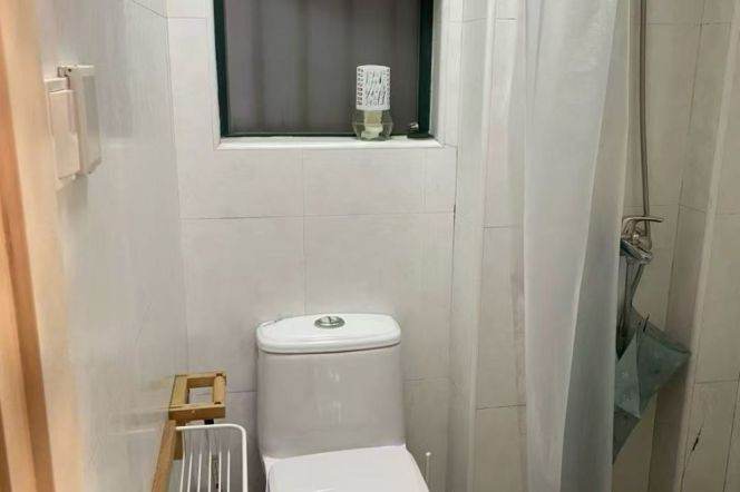 1BR Apartment near Jiaotong University Metro