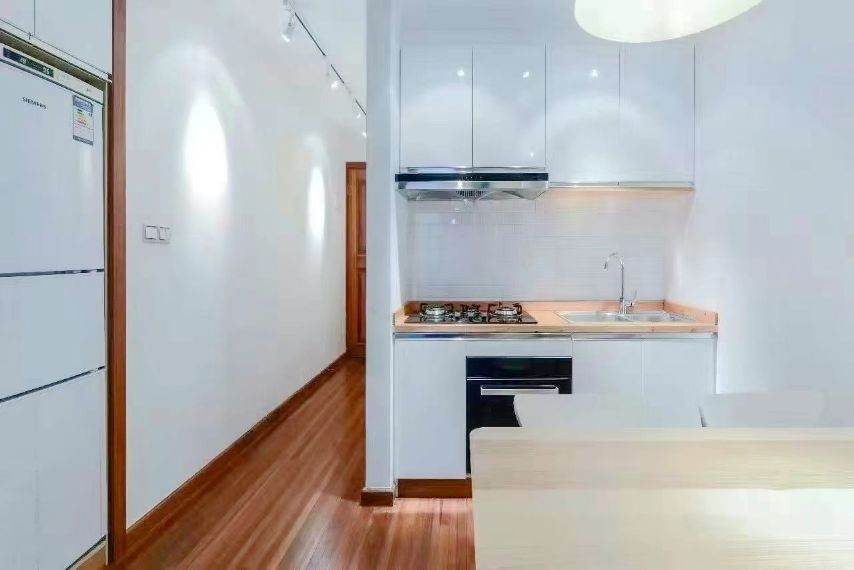 Housing image — Kitchen