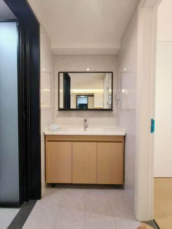 Housing image — Bathroom