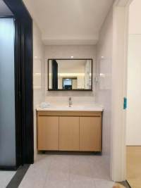 Housing image — Bathroom