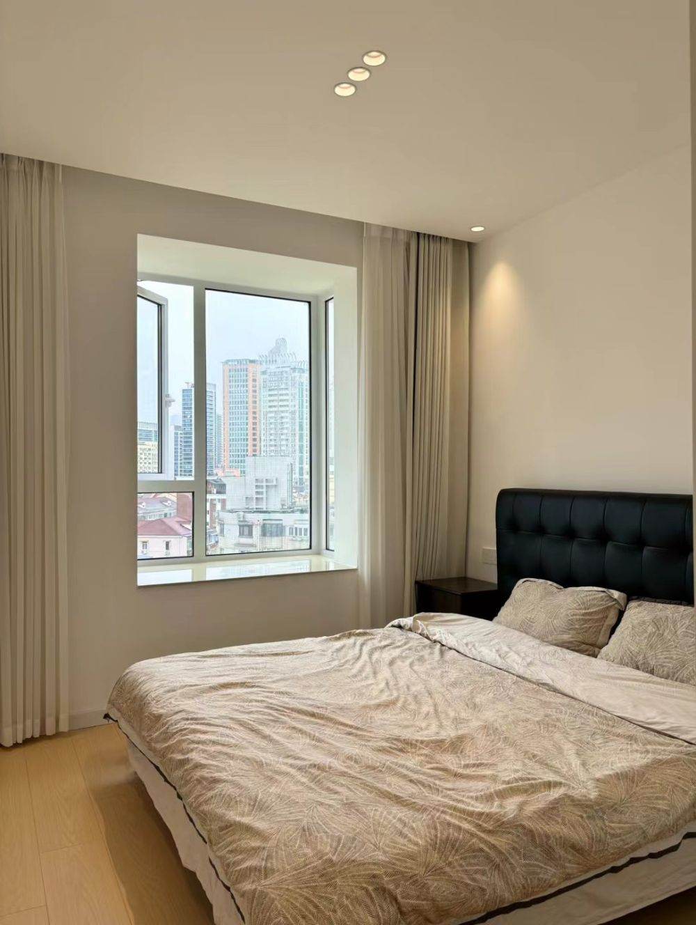 Housing image — Bedroom