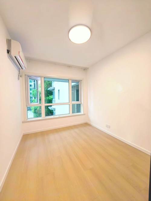 Housing image — Bedroom
