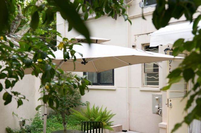 1BR Apartment in Old Xuhui with Green View (L1/L10)