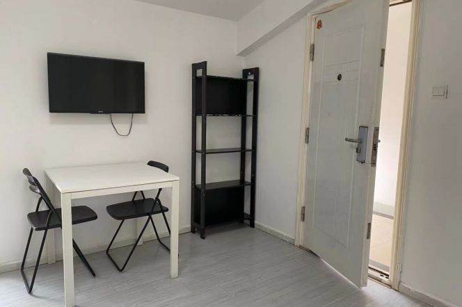 1BR Apartment near Columbia Circle (L2/L3/L4)