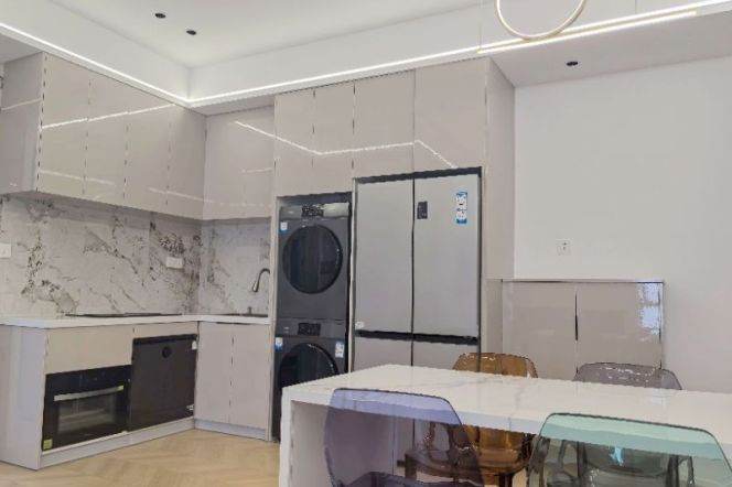 1BR Lane House in Old Xuhui (L2/L7/L14)