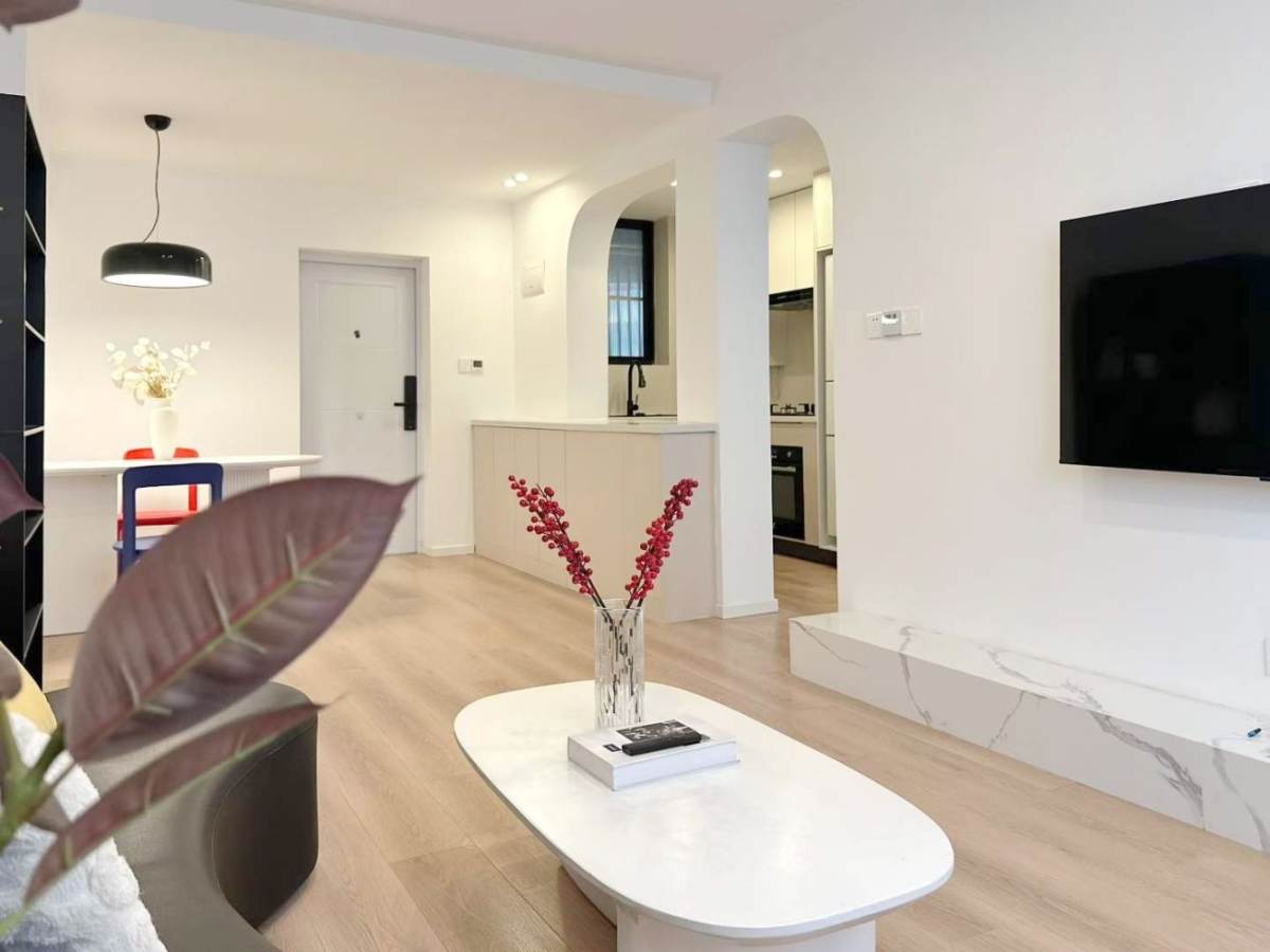 Housing image — Living Room