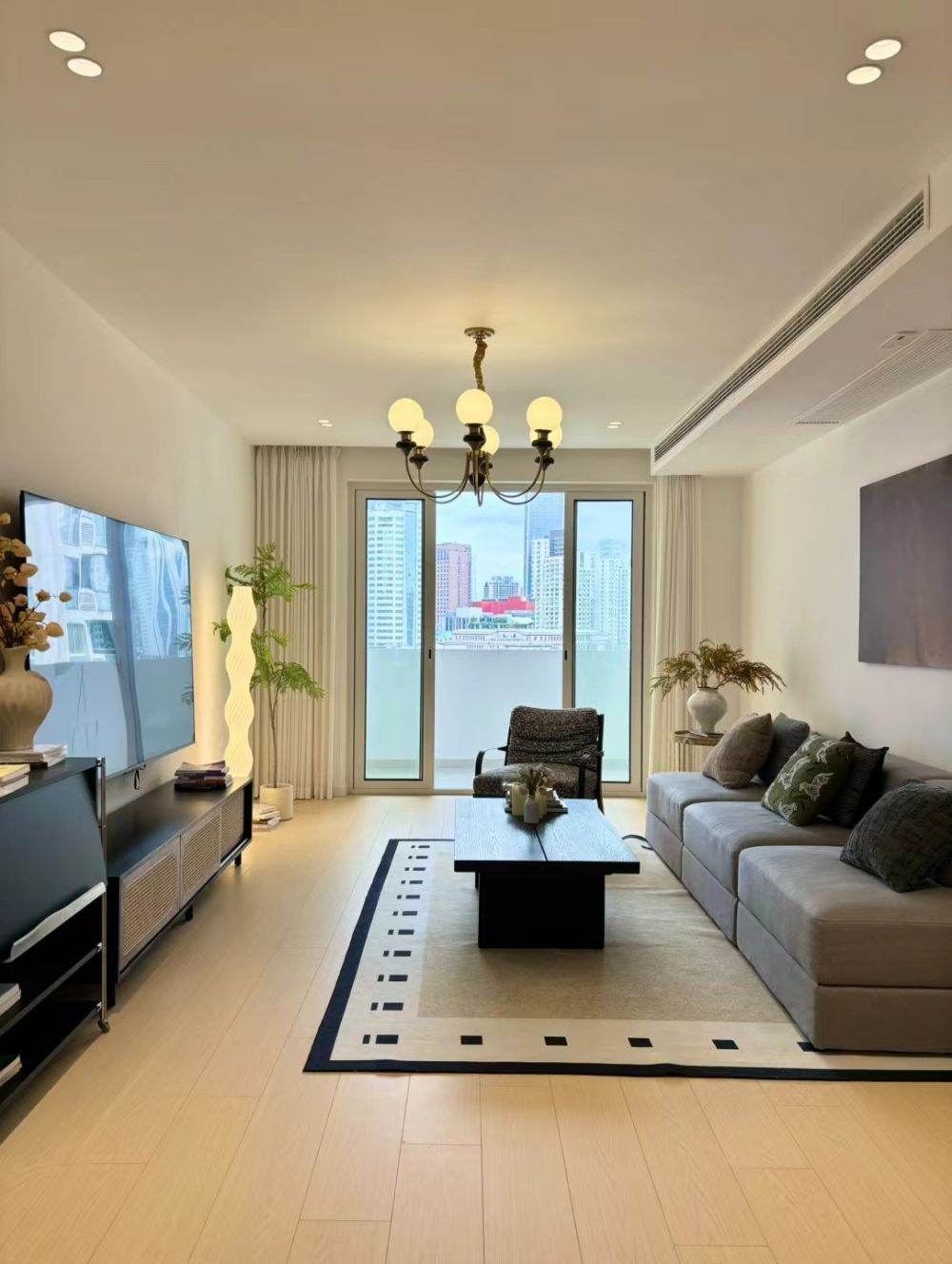 Housing image — Living Room