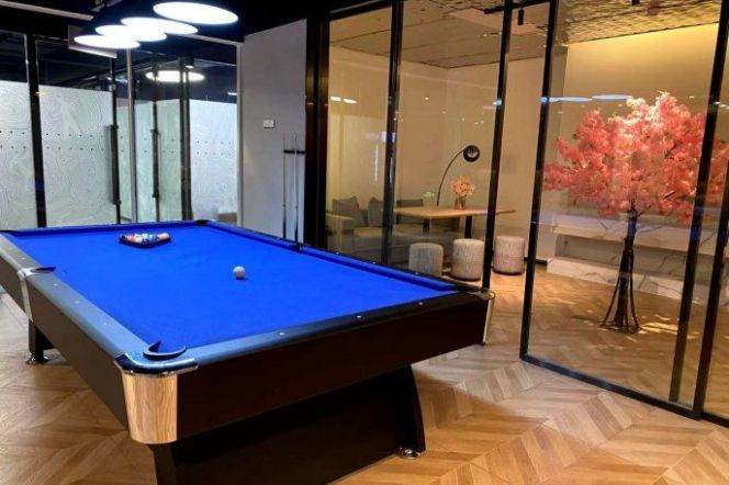 1BR Serviced Apartment near Yanchang Rd Metro