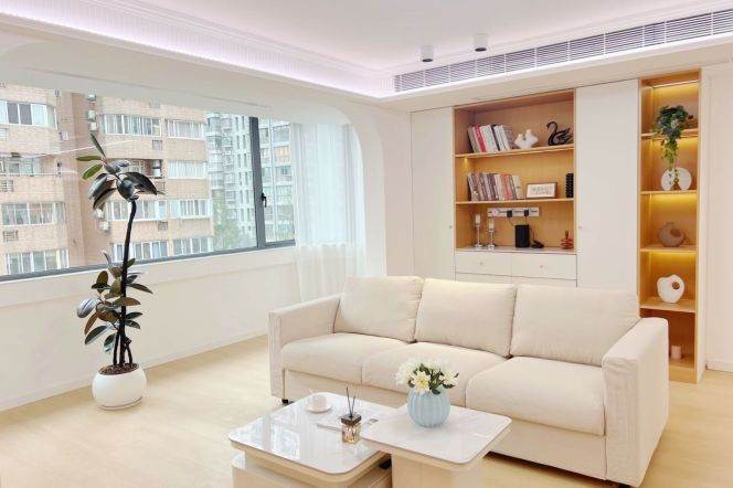 Spacious 2BR Apartment near Xujiahui Metro (L4)
