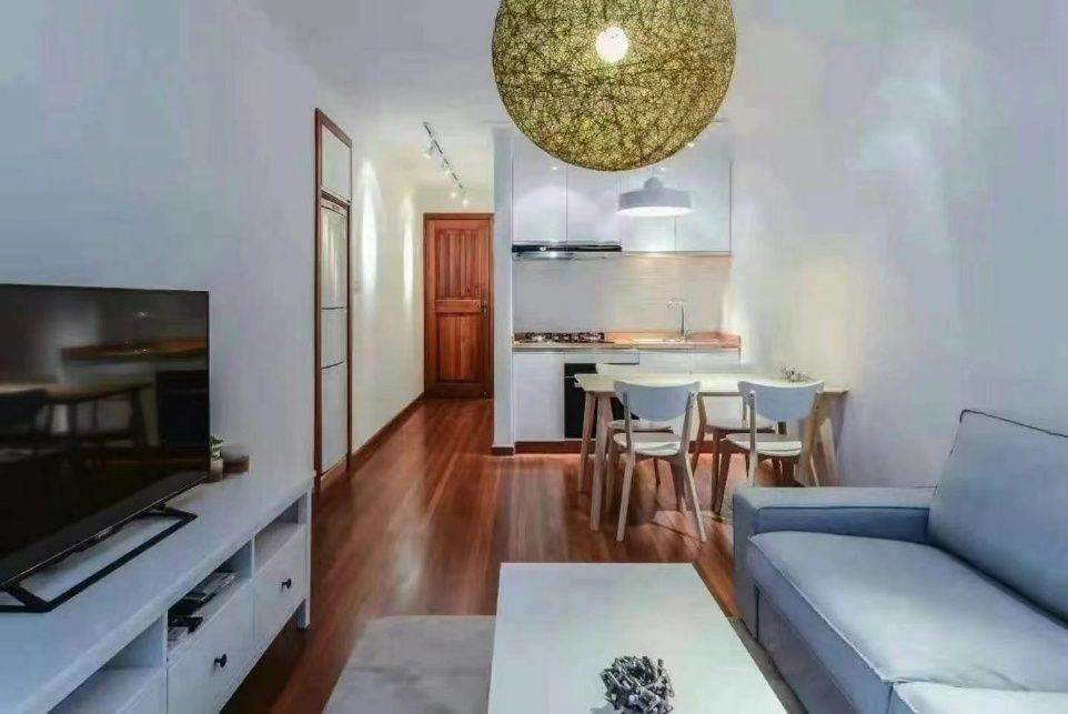 Housing image — Living Room