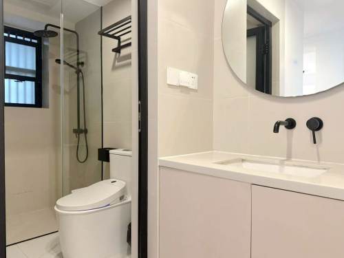Housing image — Bathroom
