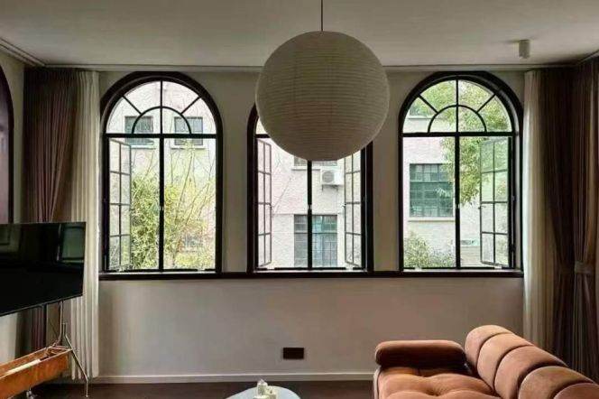 Spacious 1BR Apartment in Old Xuhui (L1/L7/L9)