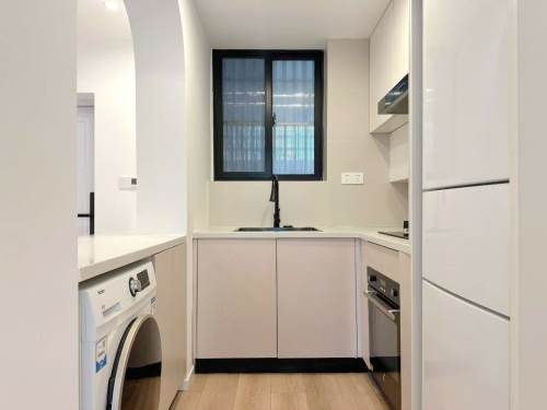 Housing image — Kitchen