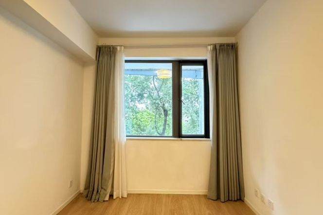 3BR Apartment in Old Xuhui (L1/L7)