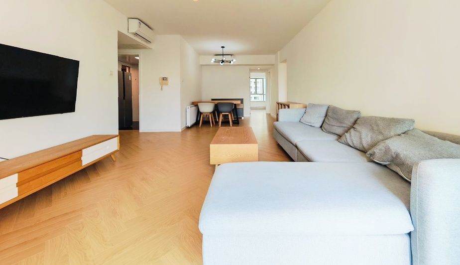 Housing image — Living Room