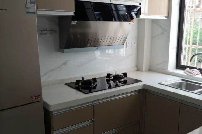 1BR Apartment near Jiangsu Rd Metro (L11/L13)