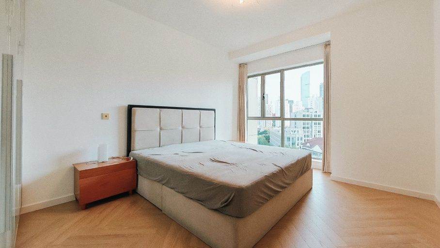 Housing image — Bedroom