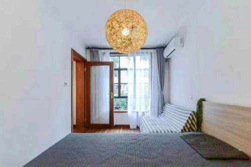 Housing image — Bedroom