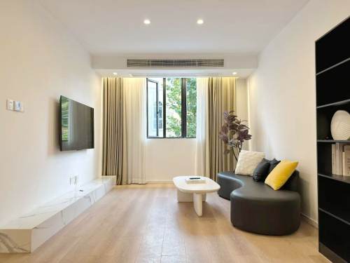 Housing image — Living Room
