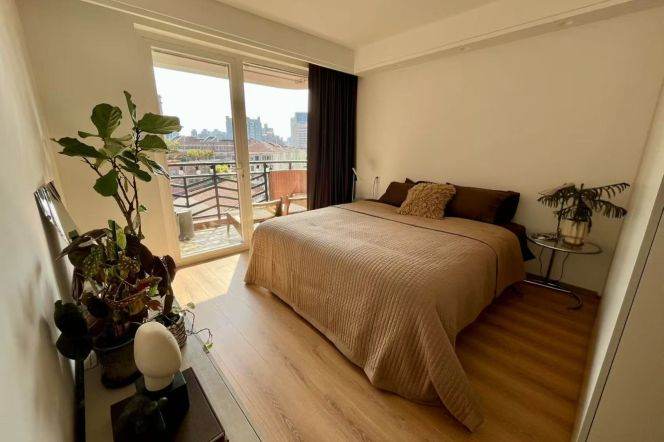 Spacious 2BR Apartment near Xintiandi (L1/L10/L13/L14)