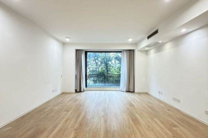 3BR Apartment in Old Xuhui (L1/L7)