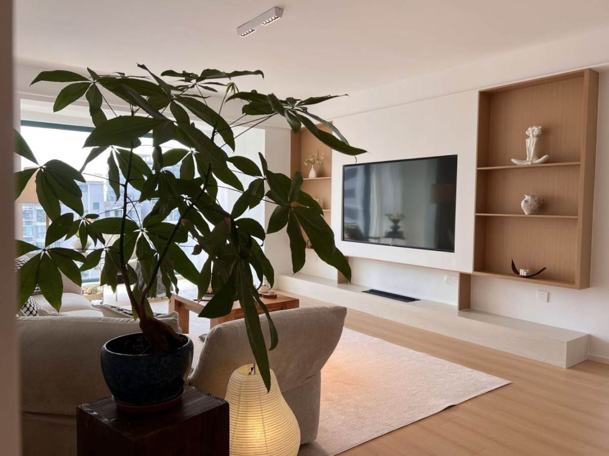 Housing image — Living Room
