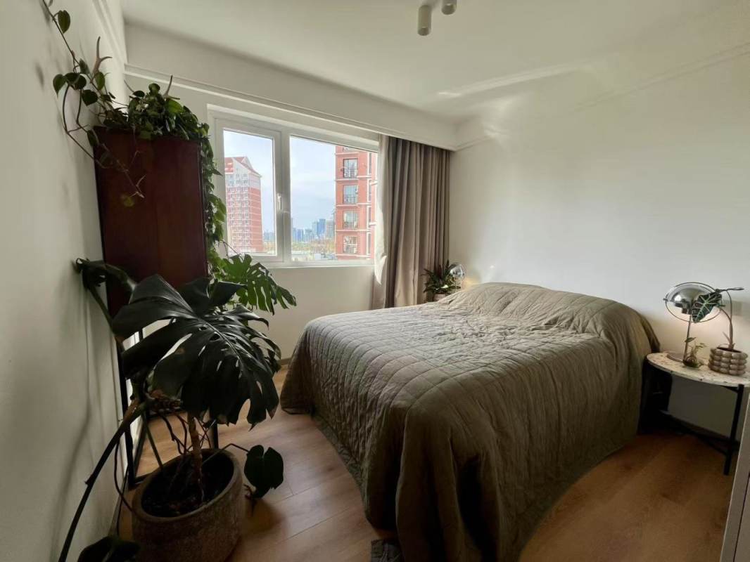 Housing image — Bedroom