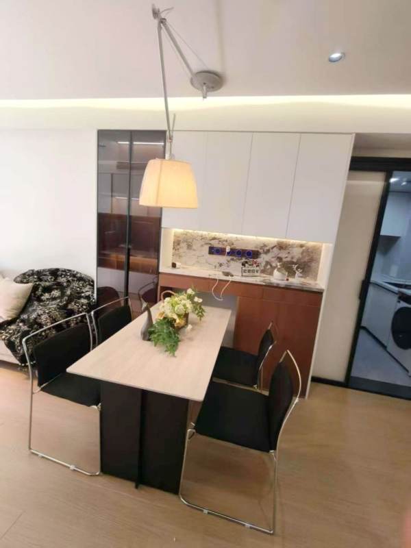 Housing image — Dining Area