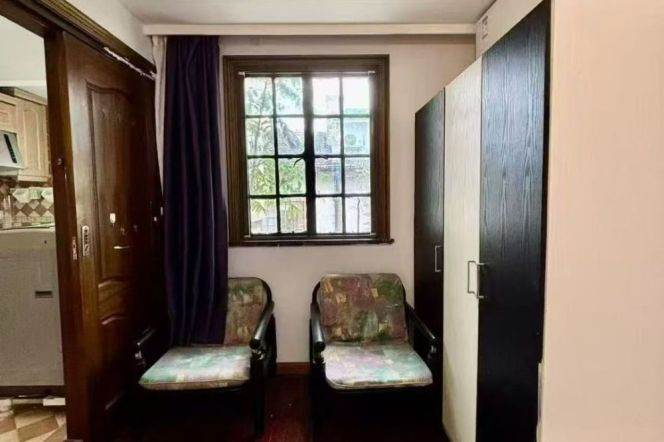 1BR Apartment in Old Xuhui (L2/L7/L14)