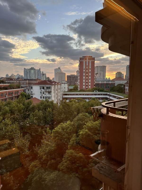 Housing image — View